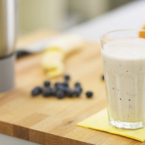 Protein shakes: still a good source of post-workout protein.