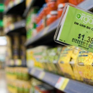Walmart is scaling up organic food production and distribution, claiming to save customers at least 25 percent.