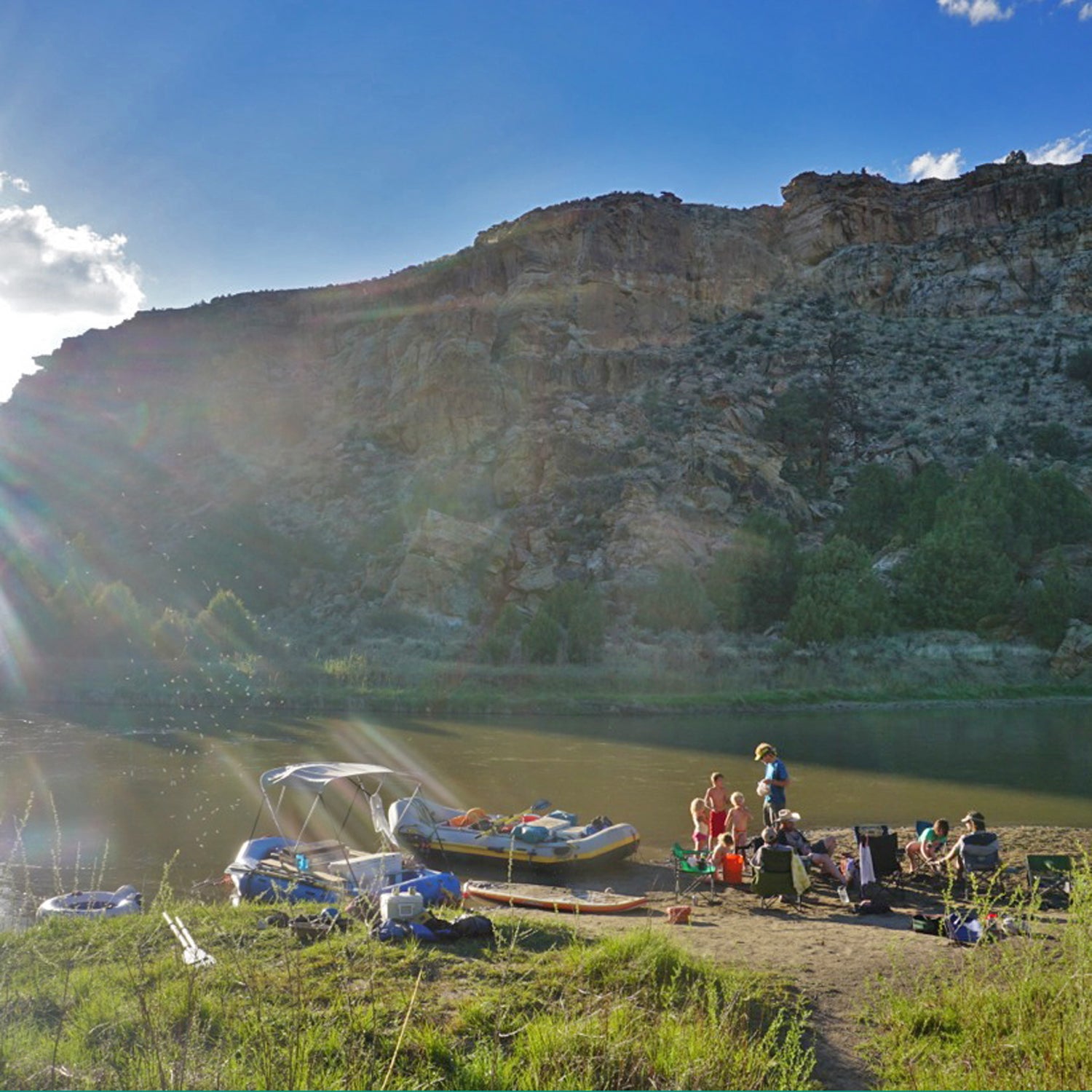 How to Raft the Río Chama in New Mexico This Summer
