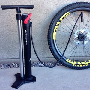 Bike pump bontrager cycling tires