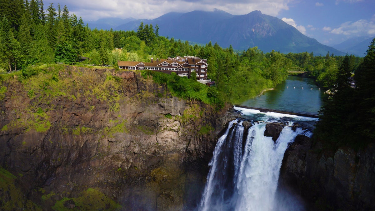 The Pacific Northwestern Lodge You've Been Dreaming Of