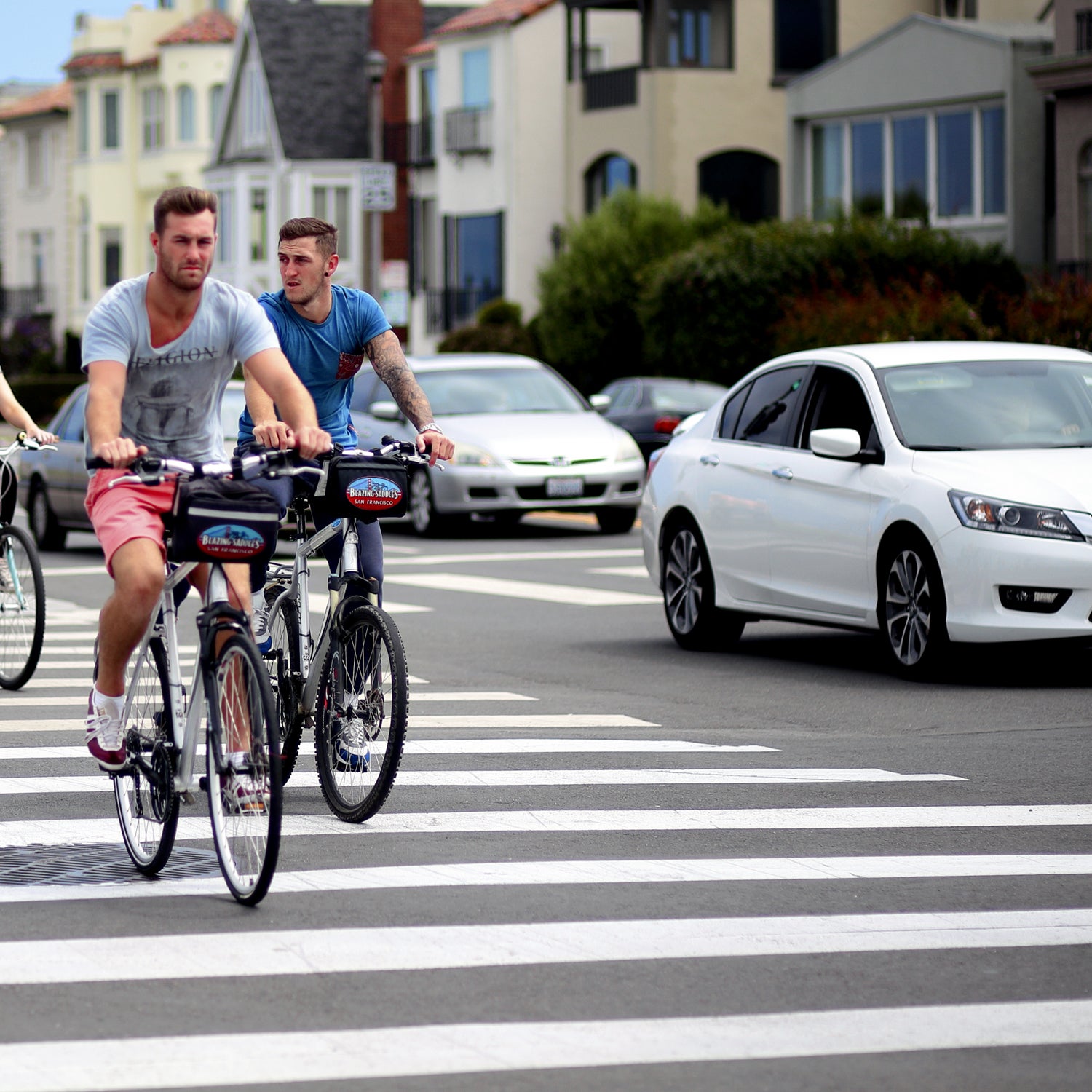 three foot rule california outside biking cycling safety