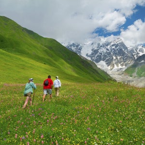 ԹϺOnline trail mix hiking upscale