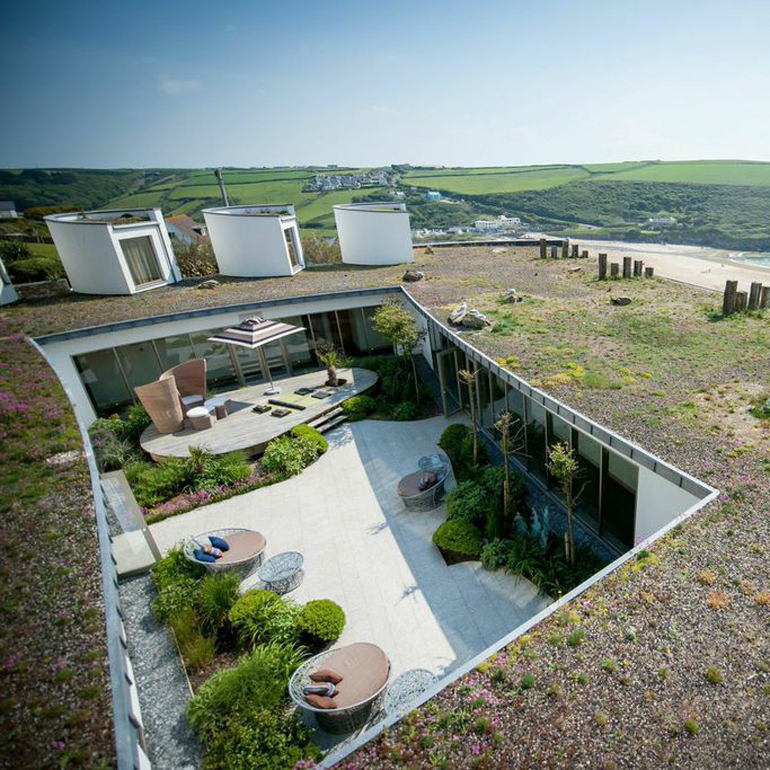 Red Hotels ecolodge England Scarlet Hotel seaside crag southwest England Magwan Porth ocean view pod relaxation room Tom Hunter chef luxury hotel British surfing britain