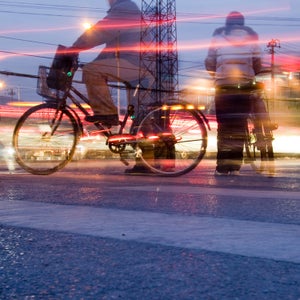 veloloop traffic light stoplight cycling bike commuting road bike urban cycling pro shop outside outside magazine outside online
