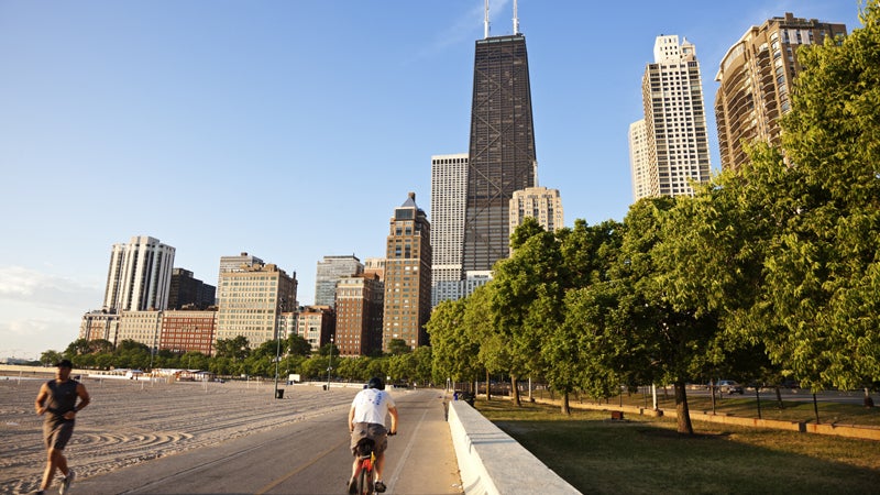 Chicago may not be famous for its beaches, but you can't beat seeing that skyline on a run.