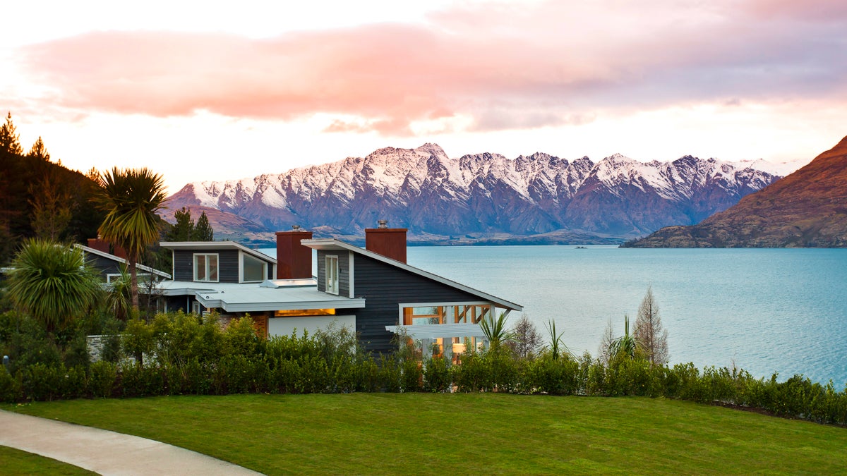 New Zealand's ԹϺ HQ
