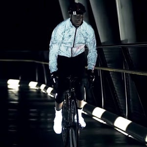 sugoi zap jacket night bike light