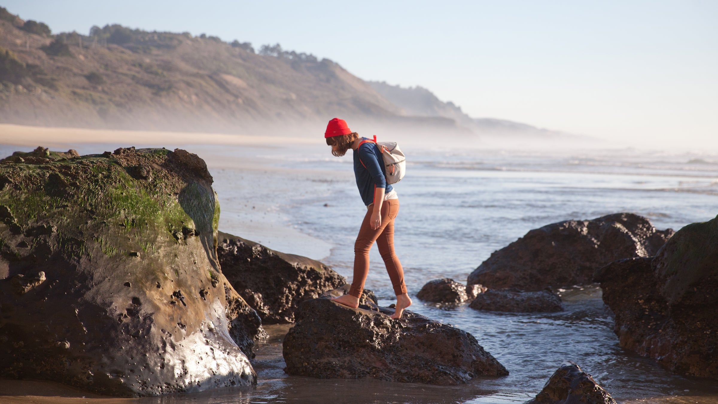 alite cub daypack gear backpacks mug camelbak under 40 cheap budget socks gloves