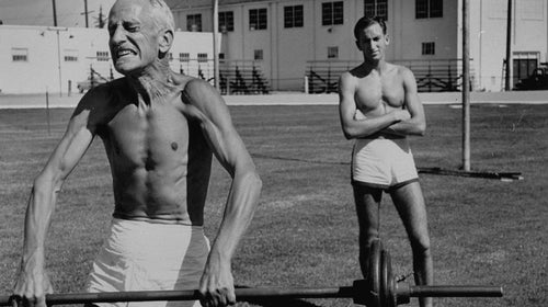 Cerutty Herb Eilliot Elliot Lift Runner Percy Sports Track Trainer Watching Weights 925363 TIMEINCOWN