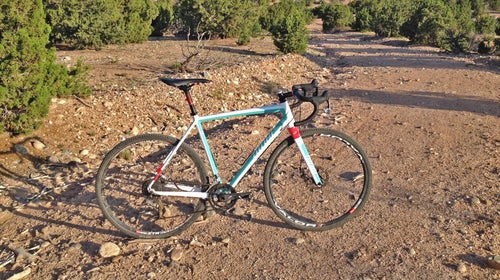 niner gravel bike cycle life aaron gulley gear shed outside online outside magazine outside Kanza Niner RLT9 fat tire road less traveled