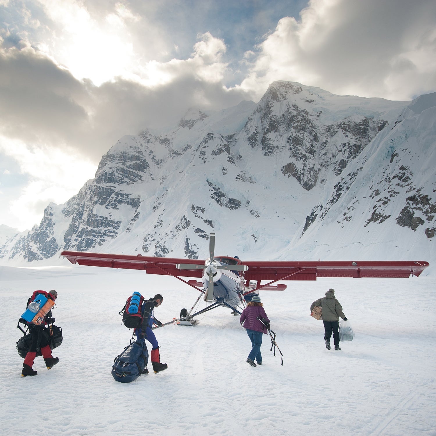 The Mountain ski airlines fly to ski resort