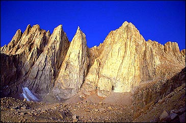 ԹϺ: Mountaineering School