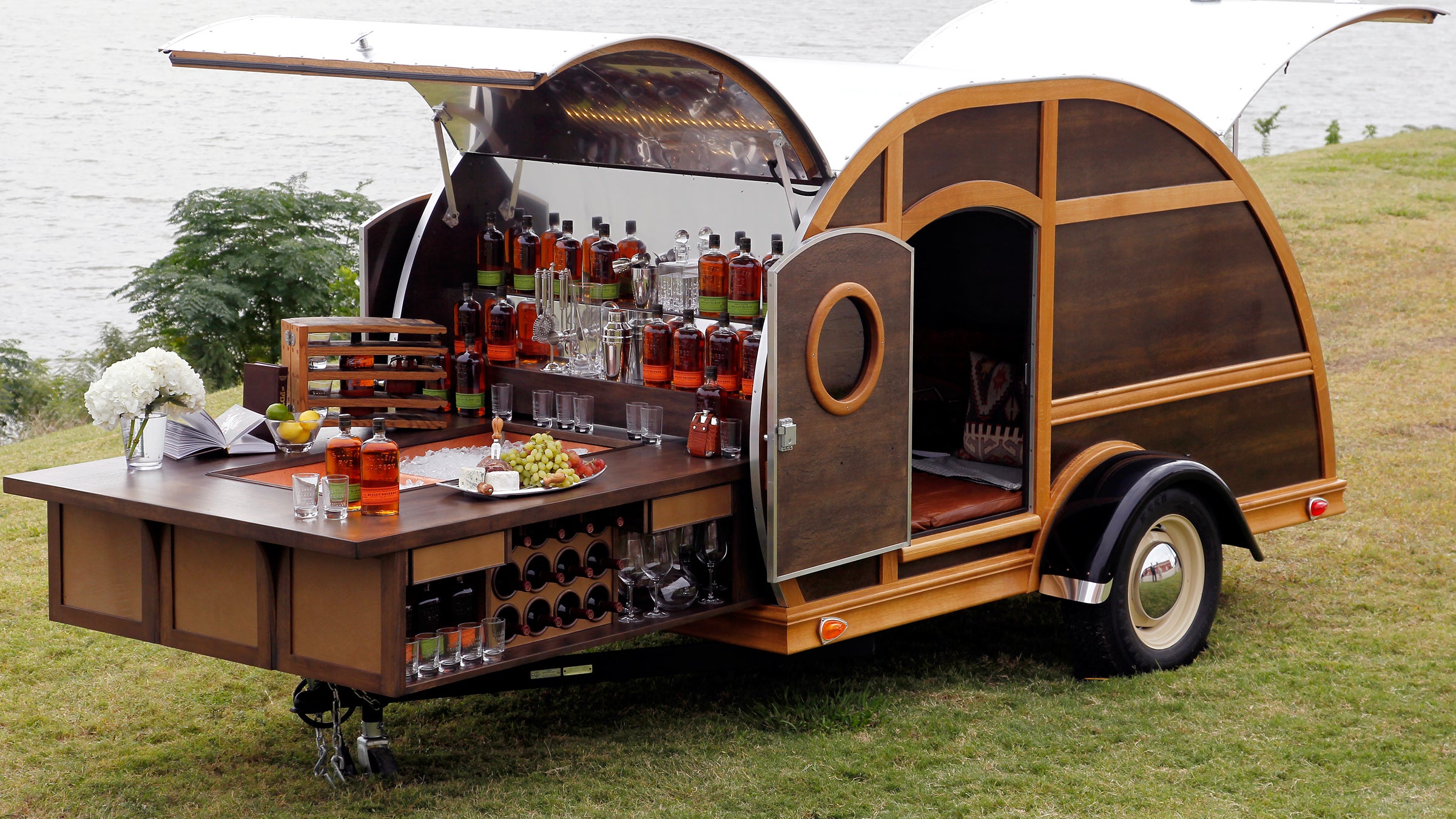 whisky trailer autos cars alcohol outside