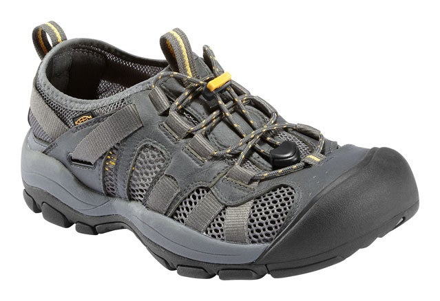 What are the best wet-wading shoes?
