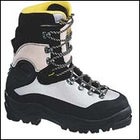 La Sportiva Nuptse boots
