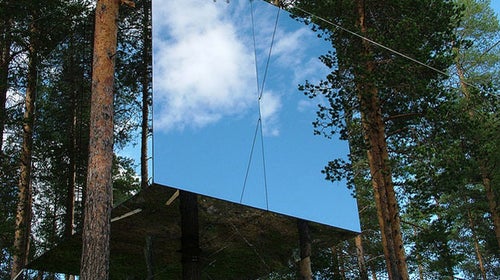 Treehotel Eco Lodge's Mirrorcub