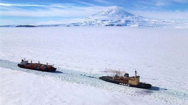 McMurdo Station Antartica Icebreakers Snow