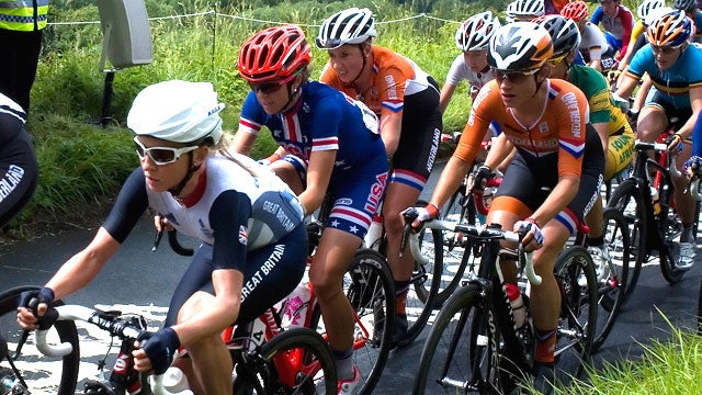 Marianne Vos and Emma Pooley du
