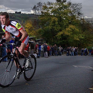 guy cycling exercise pain