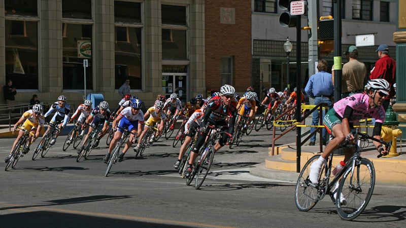 No pileups here—a shot from the fourth stage of the 2007 Tour of the Gila.