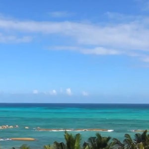 OutsideOnline Yucatan peninsula Mexico The Guarding Serpent Caribbean barrier reef artificial world's largest coast Quintana Roo Kan-KanĂ¡n marine species 13 000 ten-ton pyramid structures drop seafloor Puerto Morelos hollow guard life construction underway underwater