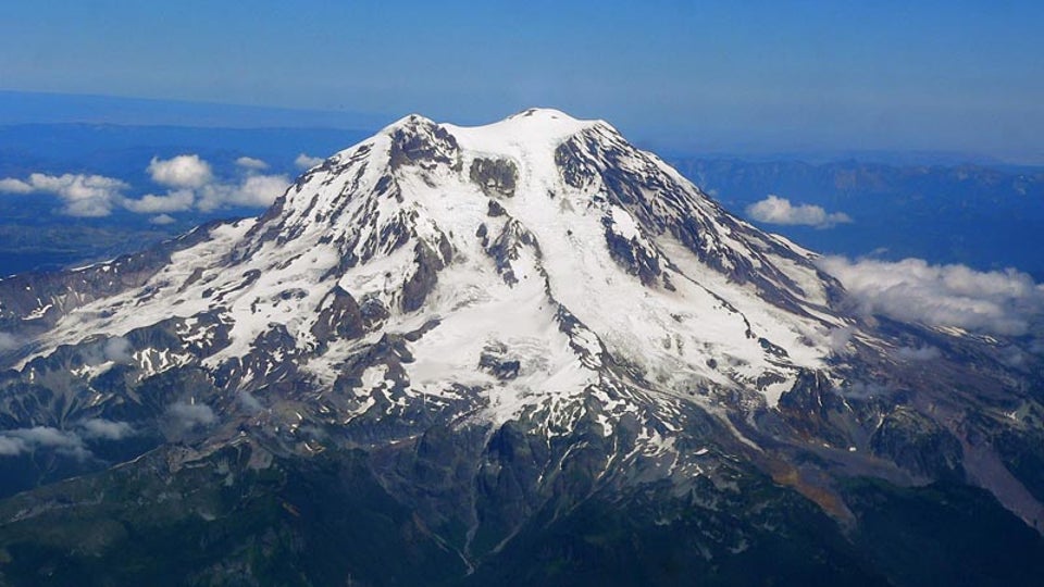 Six Feared Dead on Mount Rainier