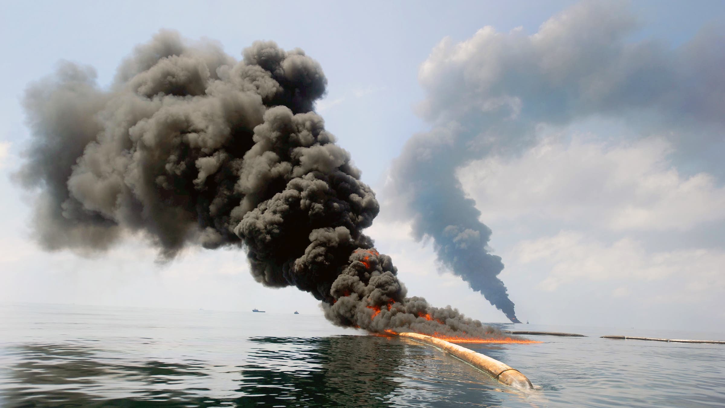 Gulf Oil Spill Left Gigantic 