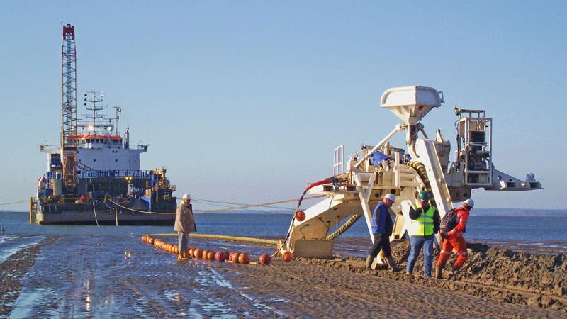 Undersea Project Speeds Up the Web