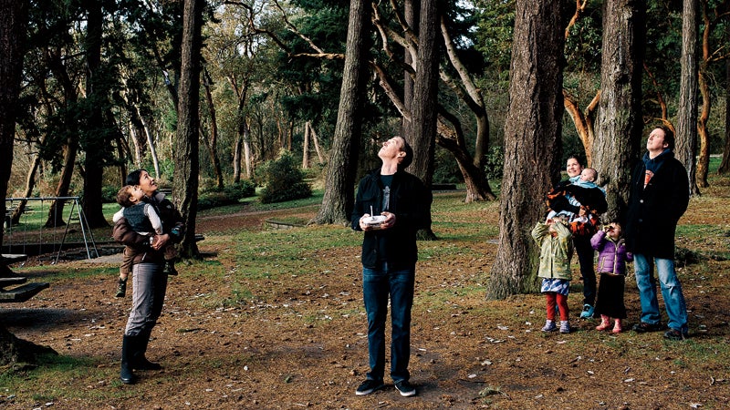 All eyes on the drone at Seattle's Lincoln Park.