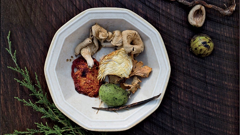 Ingredients used in the ultra-l cedar branches sassafras and many types of mushrooms.