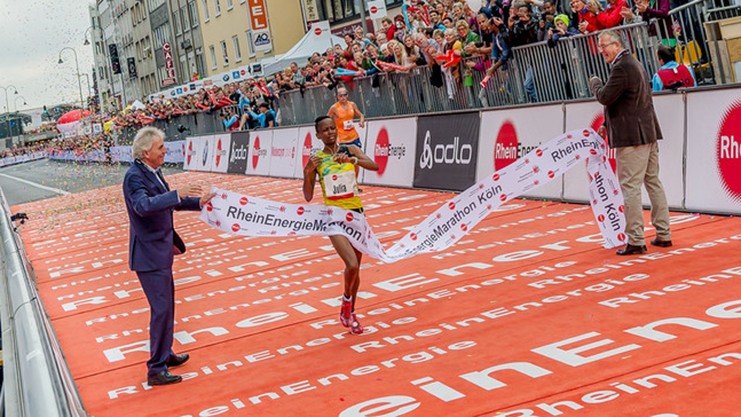 Kenyan runner Julia Mumbi Muraga won the 2014 Cologne Marathon with a time of 2:28:00.