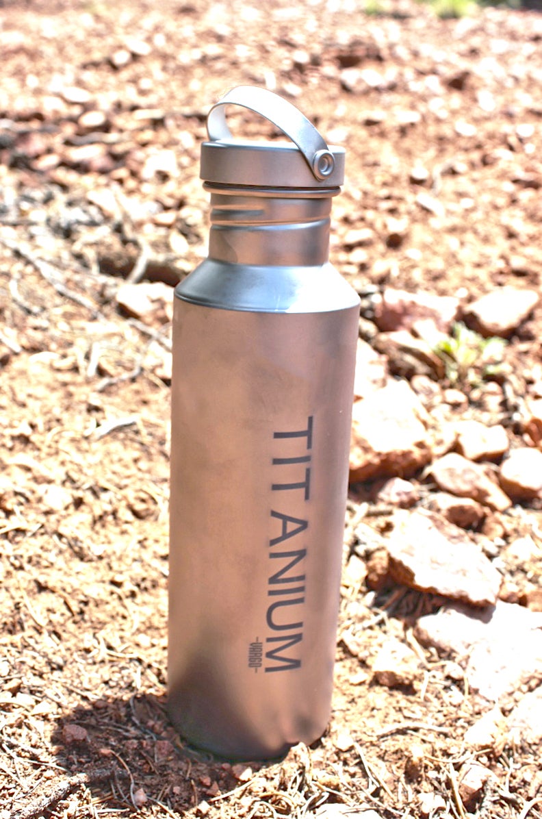 Hannah Weinberger outdoors outside magazine outside online water bottle sports bottle stainless steel water bottle test water bottle review stainless-steel titanium vargo titanium bottle Titanium Lid ultralight titanium silicone o-ring