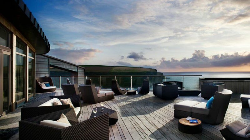 Red Hotels ecolodge England Scarlet Hotel seaside crag southwest England Magwan Porth ocean view pod relaxation room Tom Hunter chef luxury hotel British surfing britain