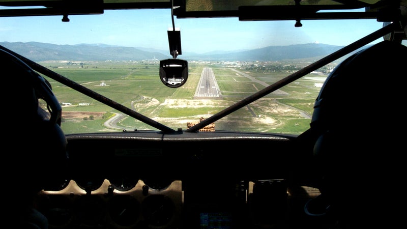 aerial airport cockpit flying KMSO Missoula Montana