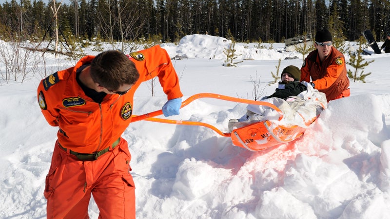 OUTDOORS DAY TRILLIUM12 SNOW DOMESTIC MALES SEARCH AND RESCUE TRAINING