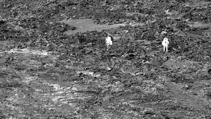 国产吃瓜黑料Online Apollo moon Pacific International Space Cen Executive Director Rob Kelso vi Big Island Hawaii lunar landscape train training photos surface unpublished released astronauts packs 1970 soil geological Apollo 15