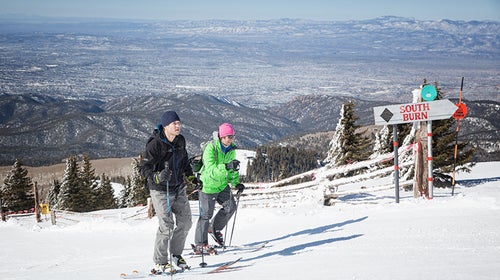 Online editor Scott Rosenfield proves that any zero can become a skiing hero.