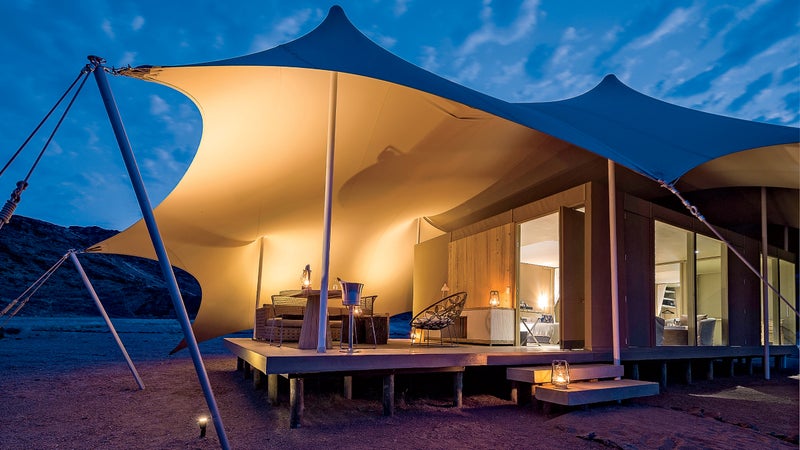 Dusk at Hoanib Skeleton Coast Camp.